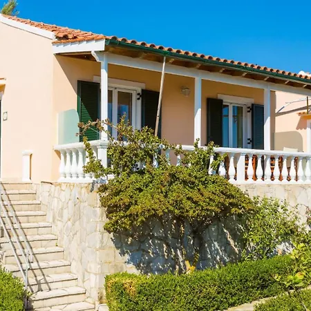 Villa Dolphin 1 Porto Ozias